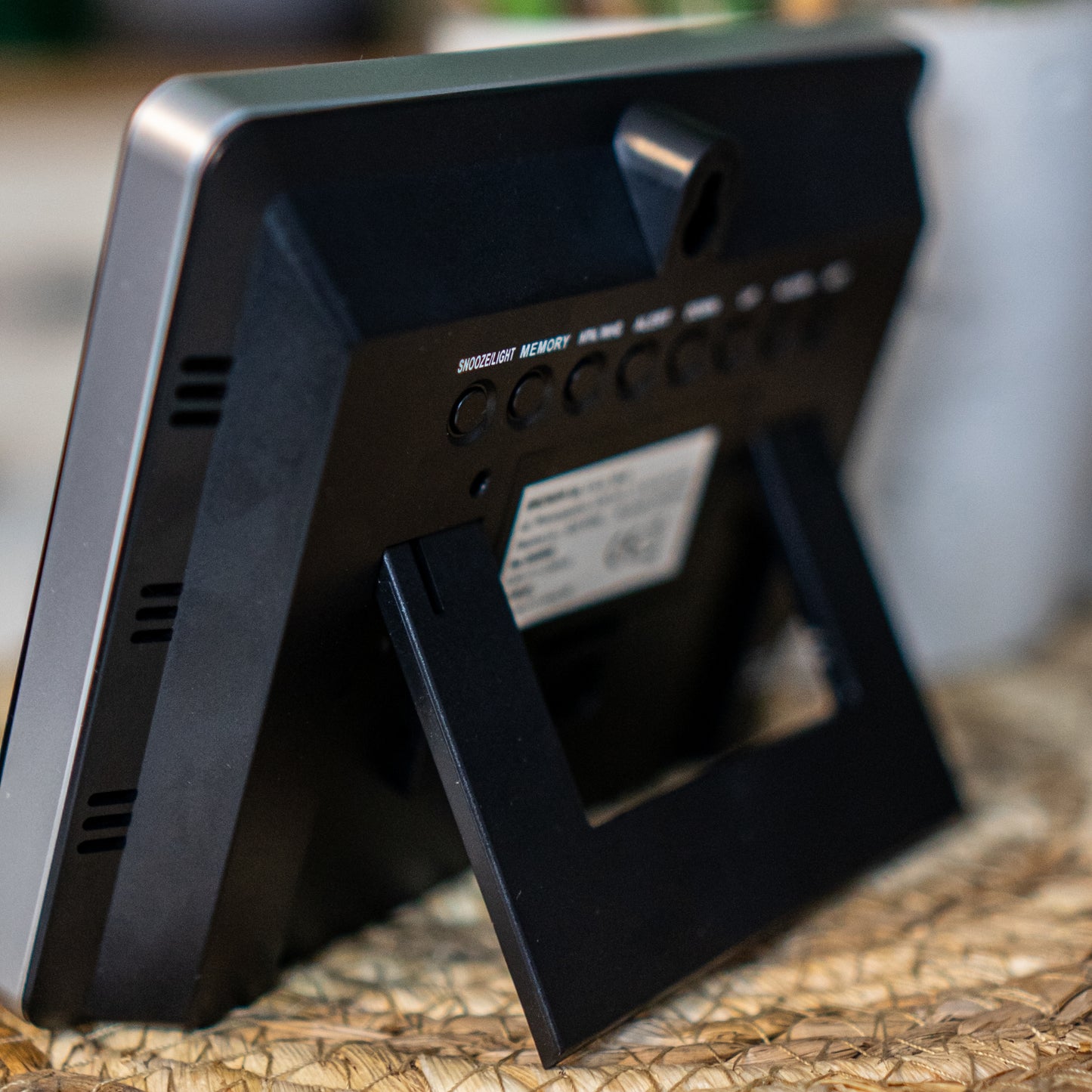 Meteorologinė stotis RCC – Elektroninė, bevielė, jutiklinė, juoda