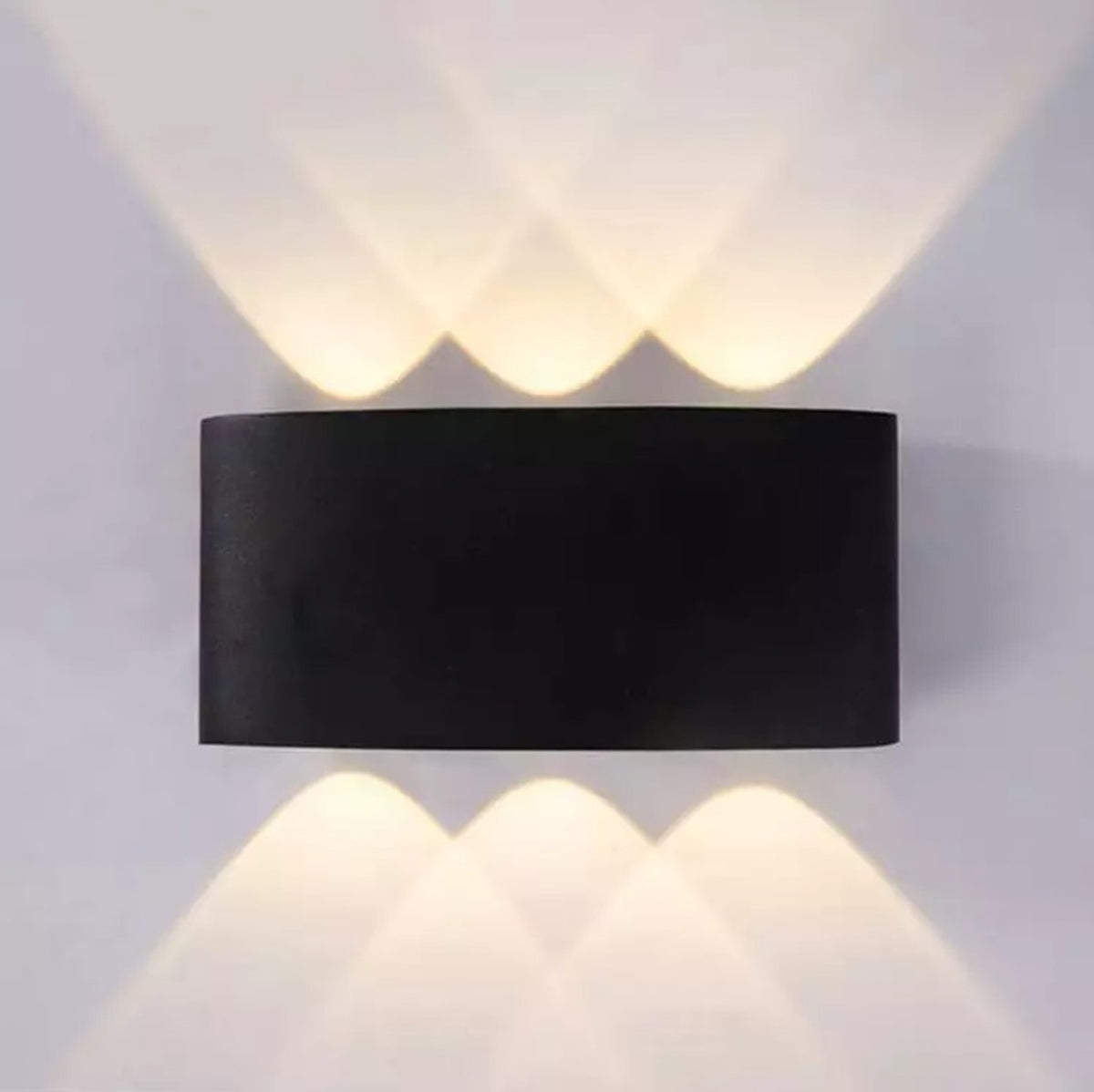 Sieninis šviestuvas