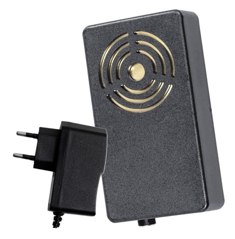 Ultragarsinė gyvūnų baidyklė